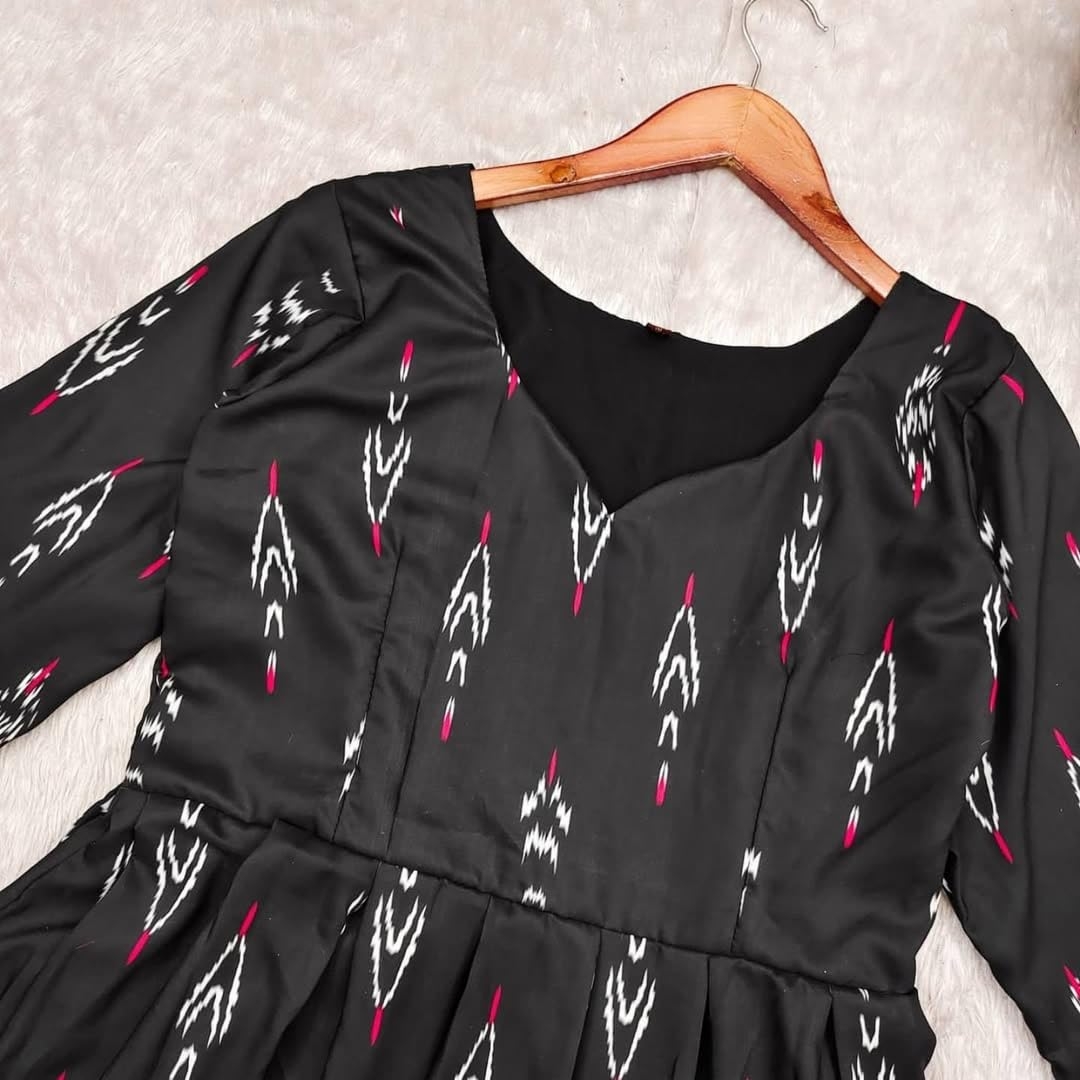 Women's Elegant Black Ikkat Cotton Maxi Dress - Image 7