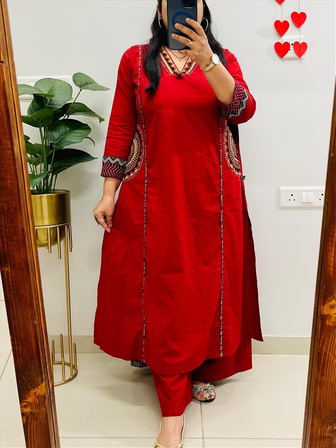 MEERA FAB Women Floral Printed Pure Cotton Straight V-Neck Kurta with Palazzos & Dupatta - Image 5