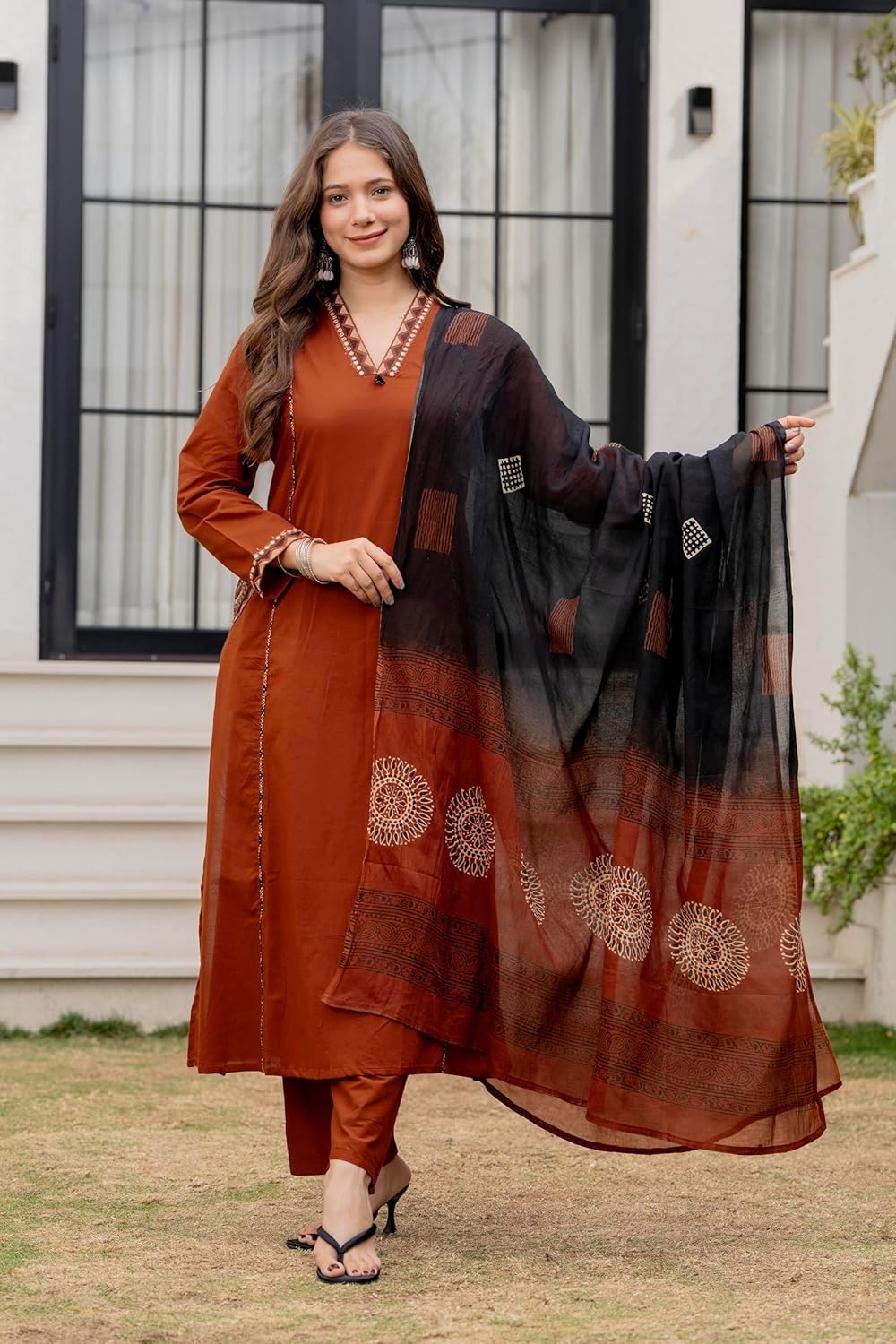 MEERA FAB Women Floral Printed Pure Cotton Straight V-Neck Kurta with Palazzos & Dupatta - Image 20