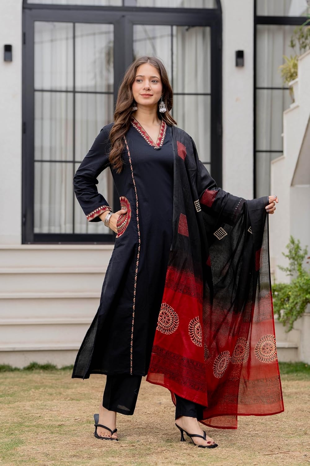 MEERA FAB Women Floral Printed Pure Cotton Straight V-Neck Kurta with Palazzos & Dupatta - Image 48