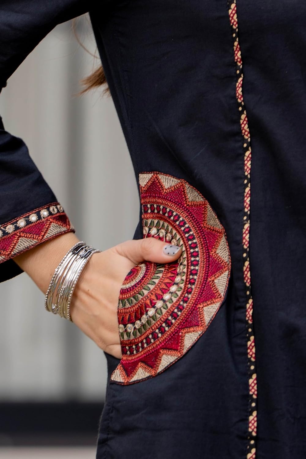 MEERA FAB Women Floral Printed Pure Cotton Straight V-Neck Kurta with Palazzos & Dupatta - Image 52