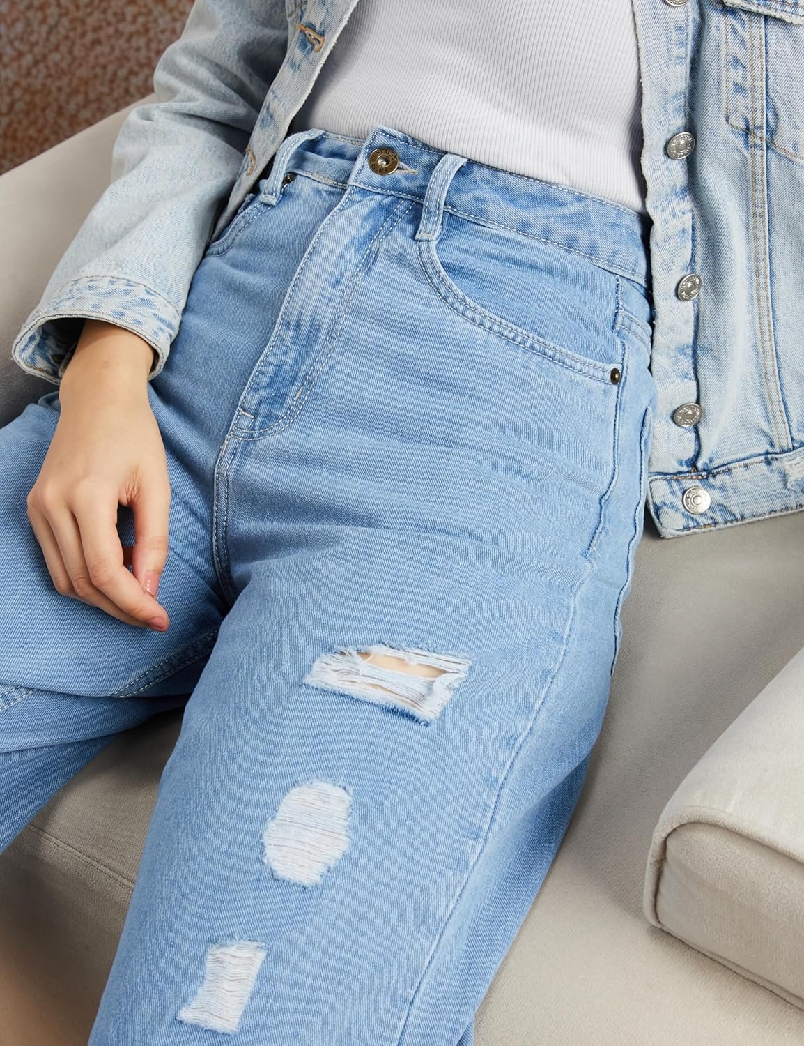 Amazon Brand - Symbol Women's Baggy Wide Leg Jeans (High Rise | Full Length) (Available in Plus Sizes) - Image 9