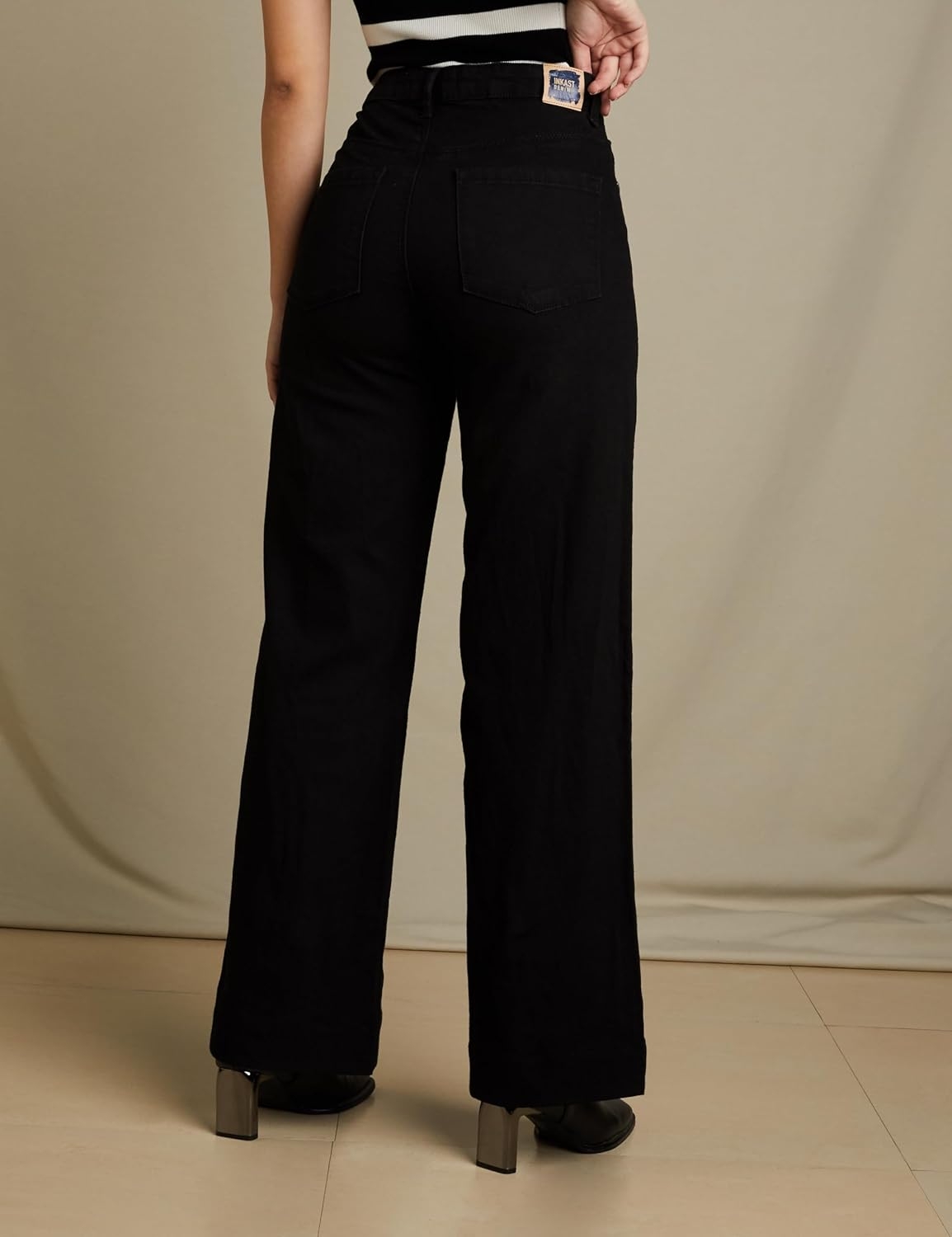 Amazon Brand - Symbol Women's Baggy Wide Leg Jeans (High Rise | Full Length) (Available in Plus Sizes) - Image 22