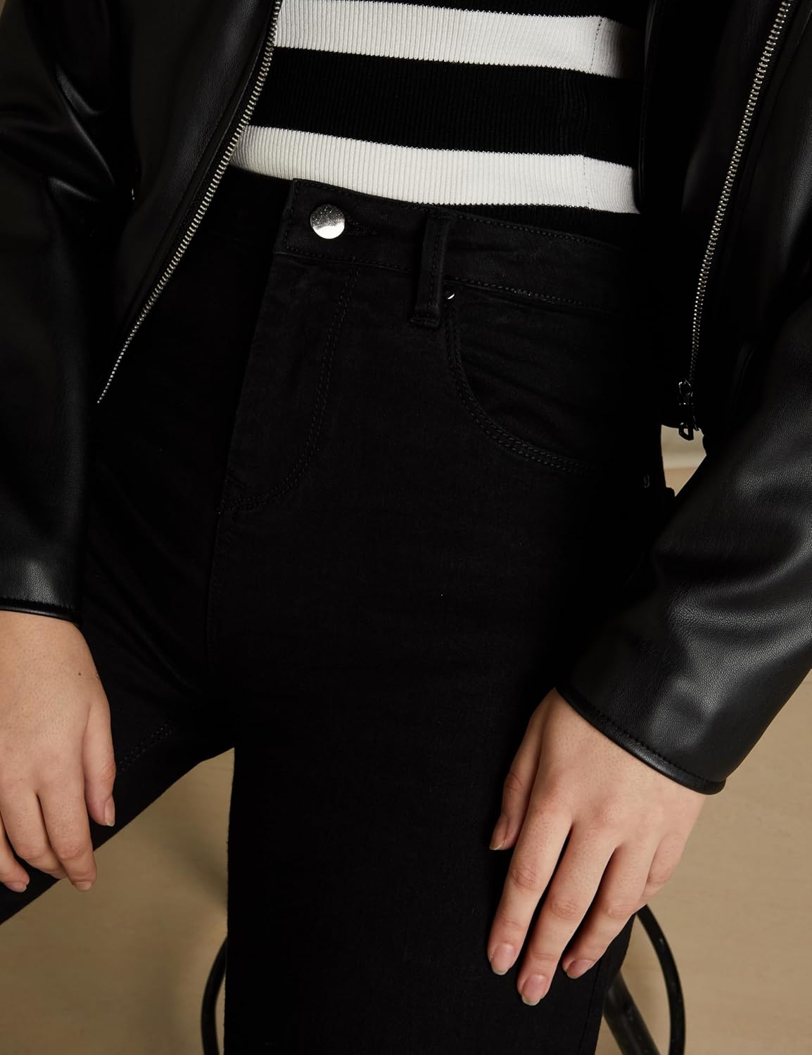 Amazon Brand - Symbol Women's Baggy Wide Leg Jeans (High Rise | Full Length) (Available in Plus Sizes) - Image 24