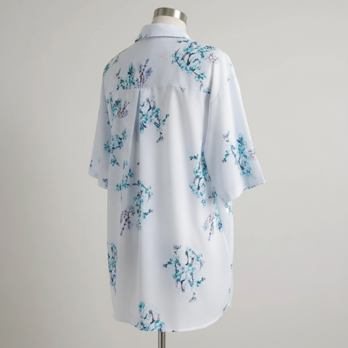 Shirt with Collared Neck and Half Sleeves in Relaxed Fit Style - Image 6