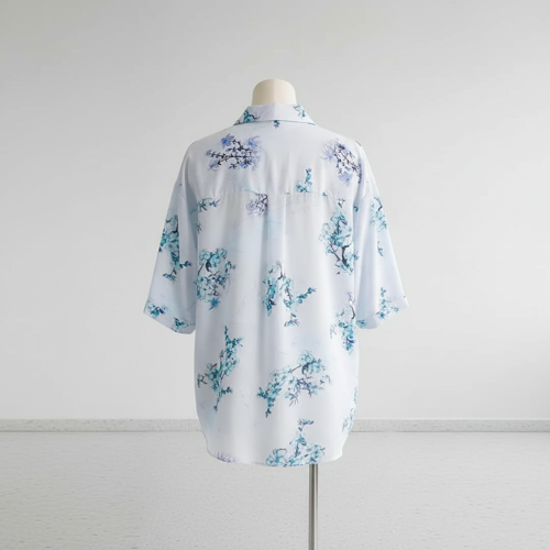 Shirt with Collared Neck and Half Sleeves in Relaxed Fit Style - Image 7