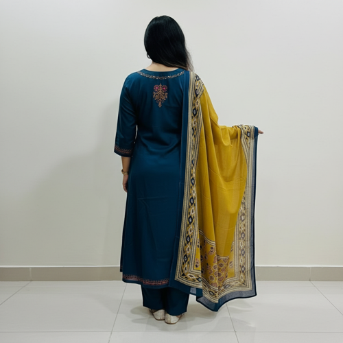 Kurta with Dupatta | Ethnic Kurti Set for Festive & Casual Wear - Image 7