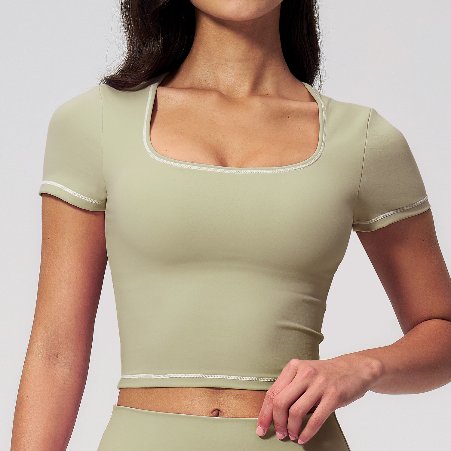 Morpho Aura Women's Contrast Piping Square Neck Cropped Yoga Top - Image 6